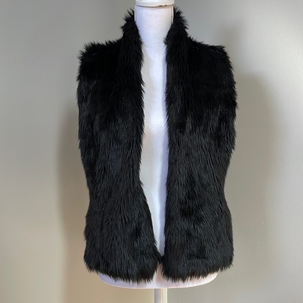 GARNET HILL FAUX FUR SHAG BLACK VEST